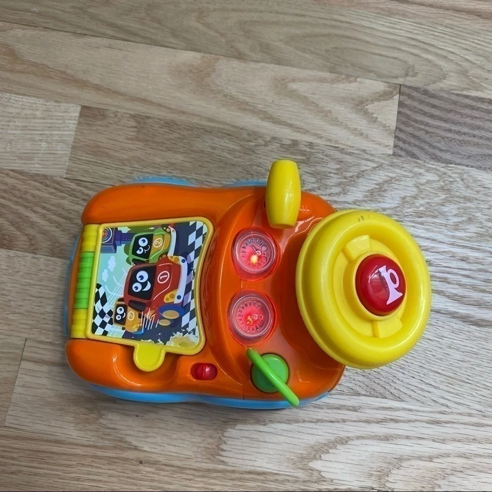 Kohls Musical Noise Car Toy Lights Steering Wheel